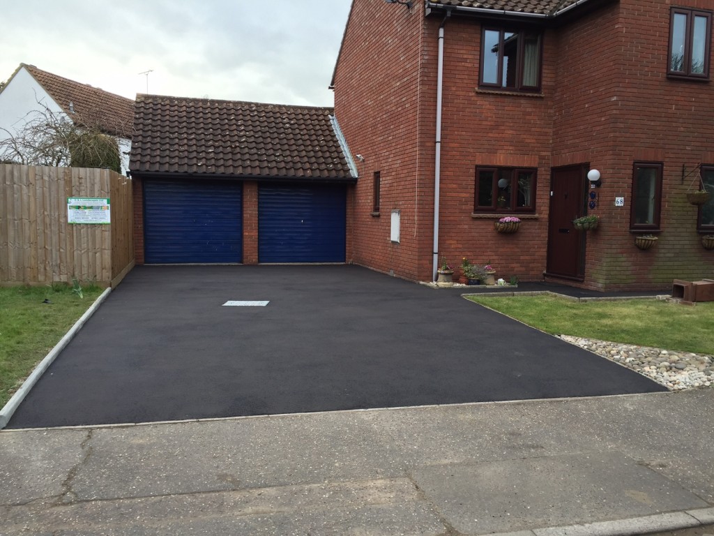 Finish job - hot rolled black tarmac